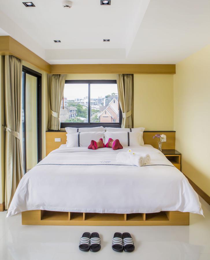 Sillemon Garden Hotel Bangkok Exterior photo