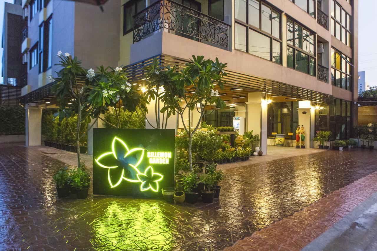 Sillemon Garden Hotel Bangkok Exterior photo