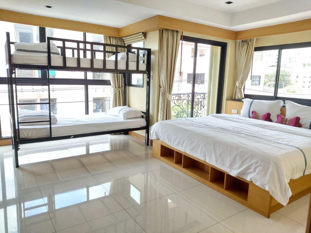 Sillemon Garden Hotel Bangkok Exterior photo